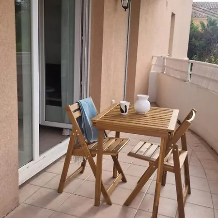 Marin With Swimming Pool Daire
